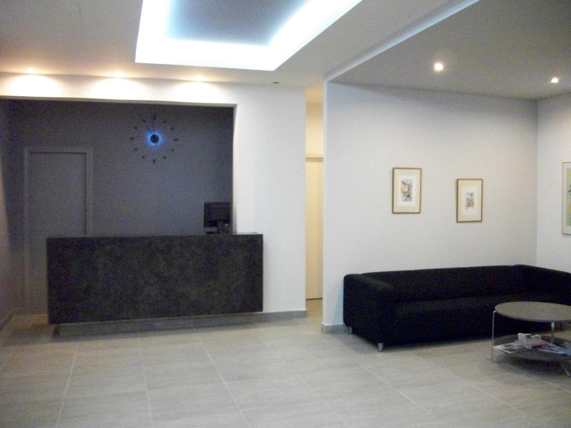 Hotel Benitses Arches Экстерьер фото