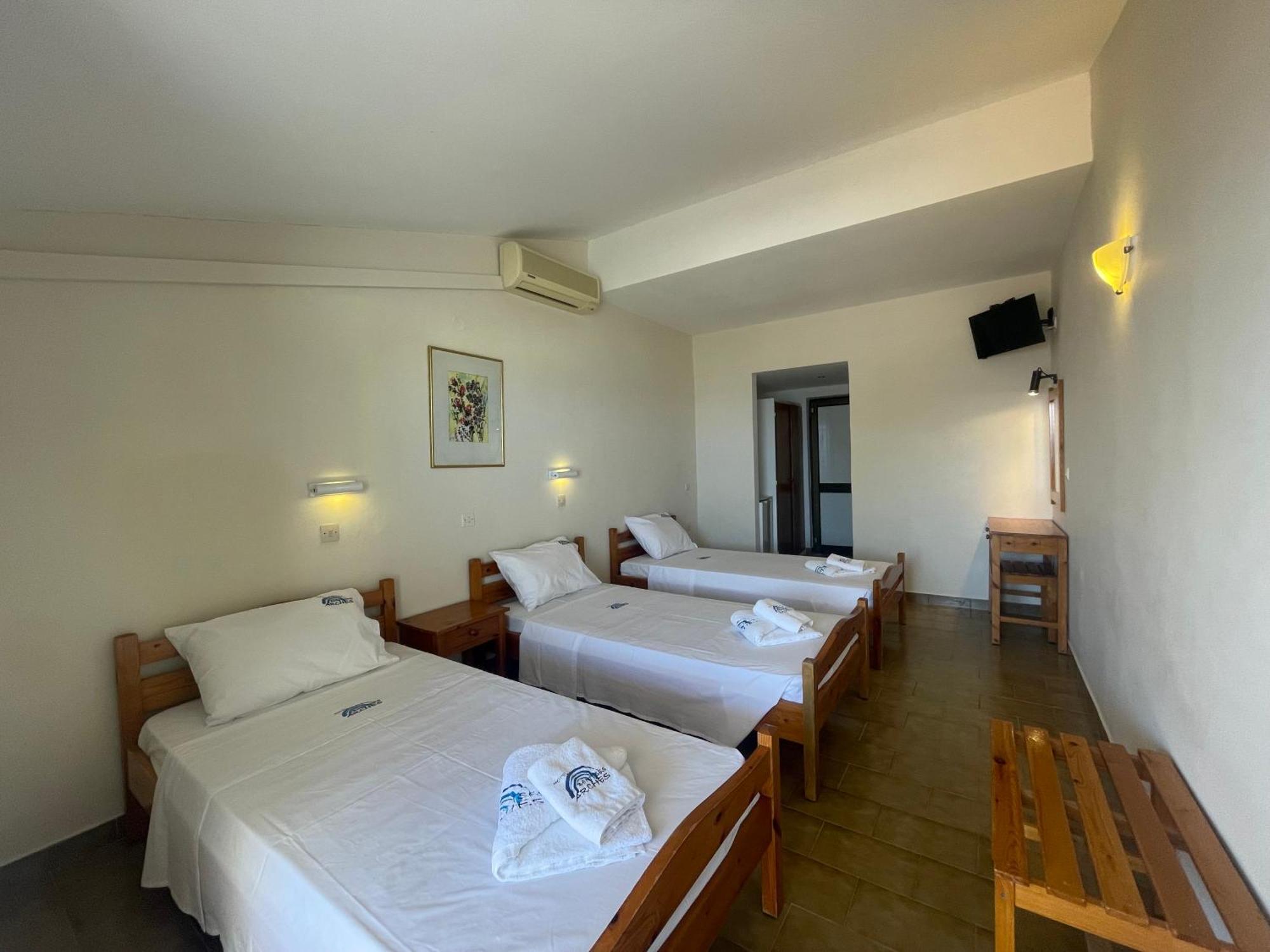 Hotel Benitses Arches Экстерьер фото